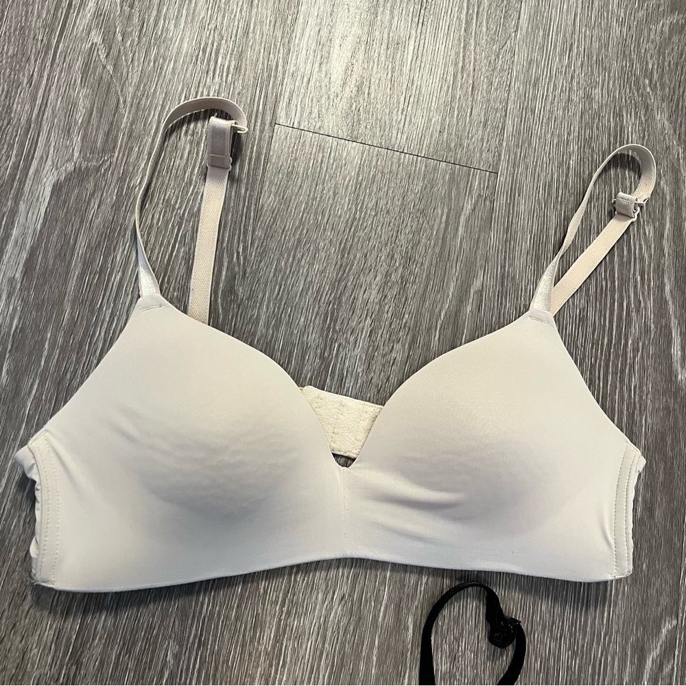 🤍 Auden Womens Bliss Lightly Lined Wirefree Bra Bundle 36B Soft Beige Black 🤍 - Picture 2 of 7